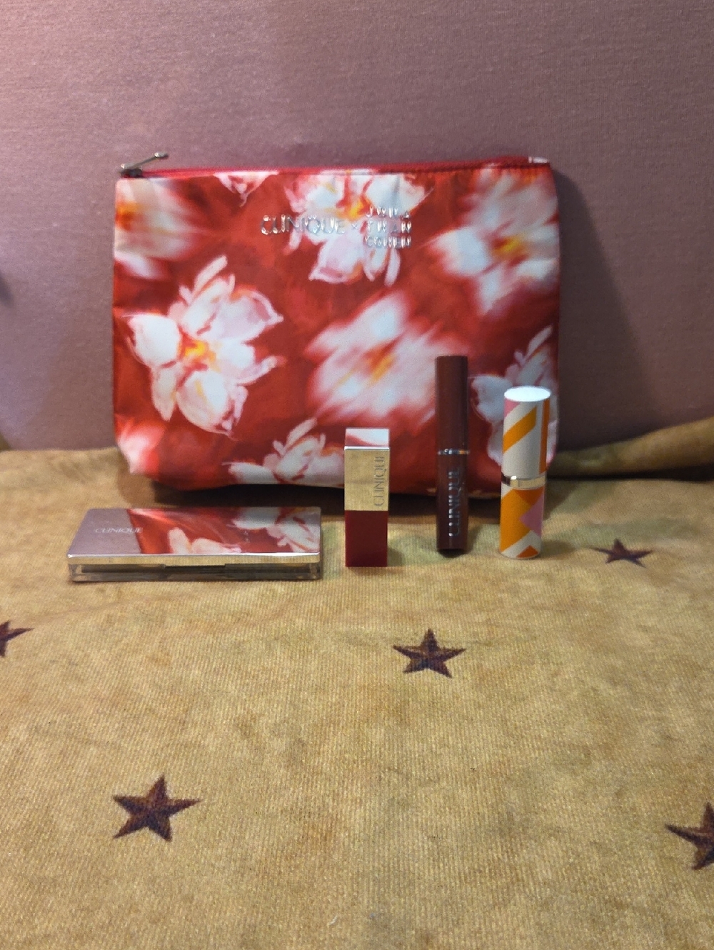 Clinique Floral Red Cosmetic Pouch with Assorted Lip Shades